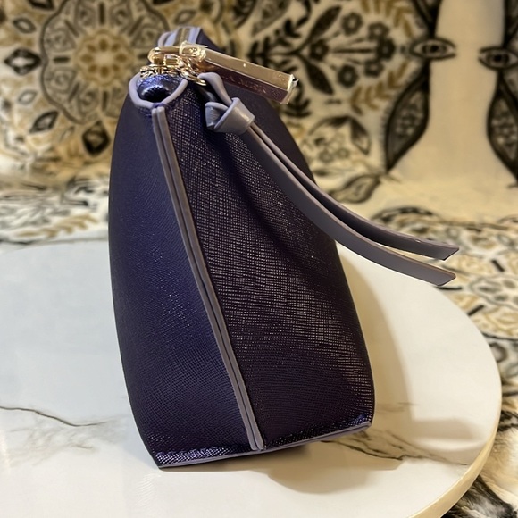 La Mer Purple Cosmetic or Travel Essentials Bag - Picture 7 of 8